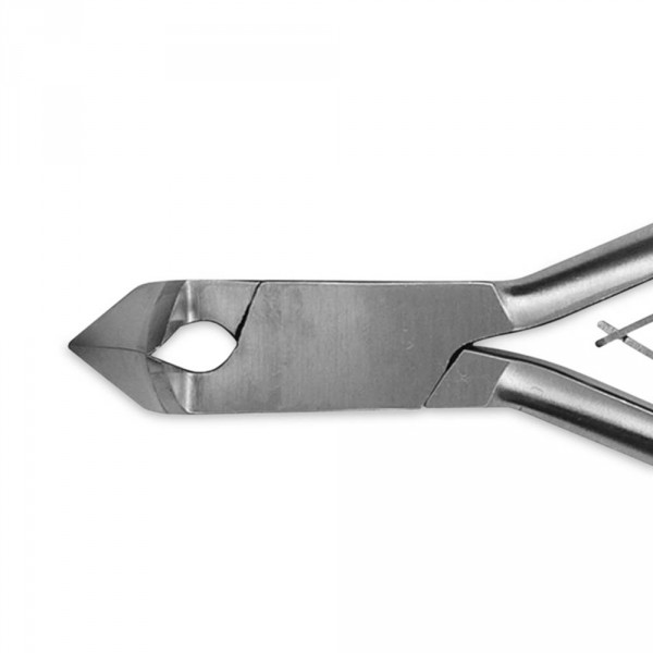 Pince à ongle de 14 cm avec bec oblique, inox